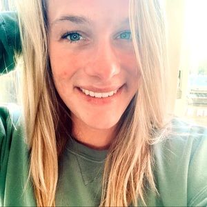 Meet your Posher, Cassie